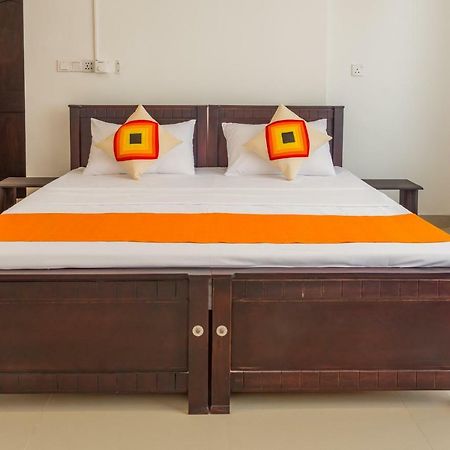 Harry Inn Negombo Exterior foto